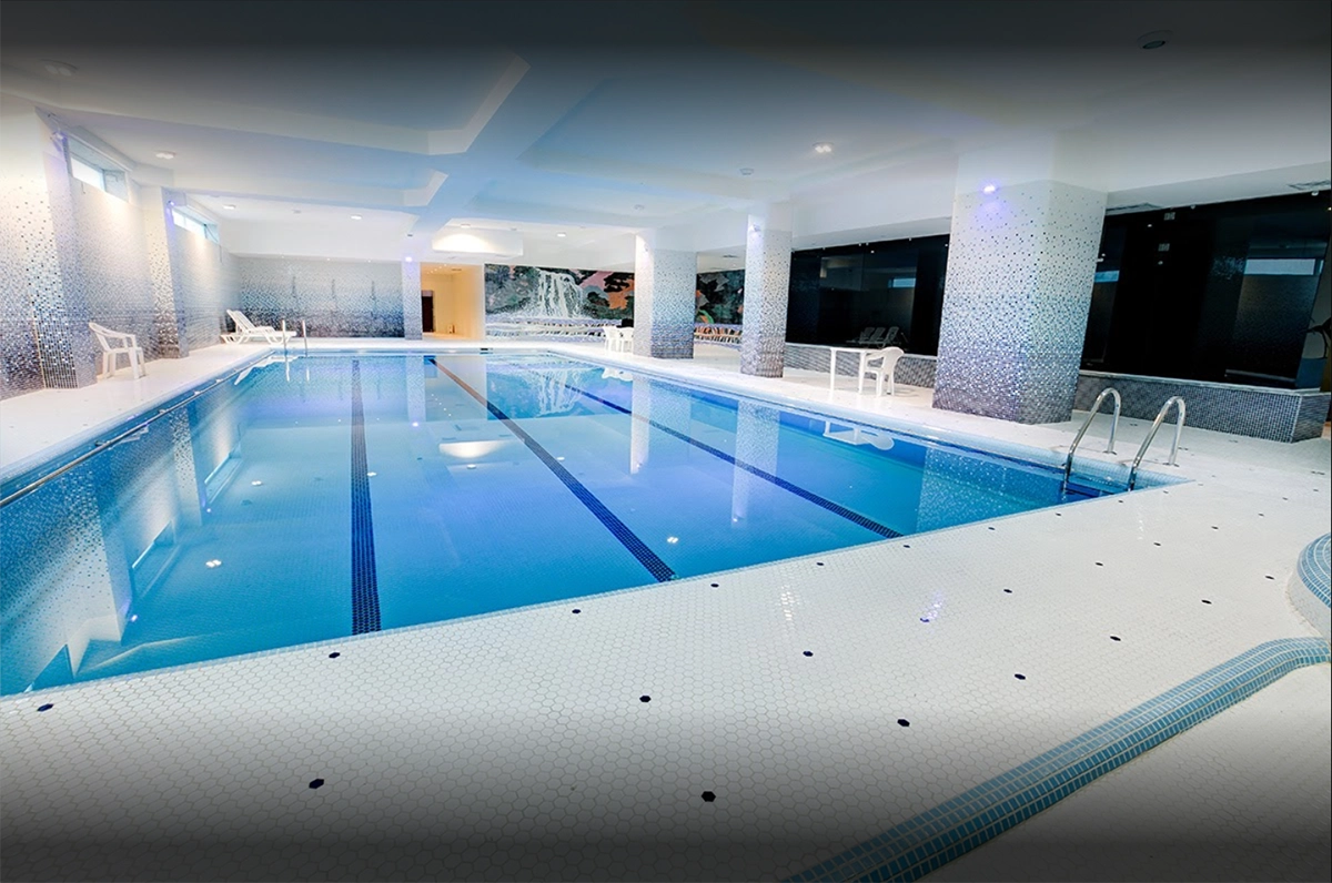 استخر هتل ایران کیش